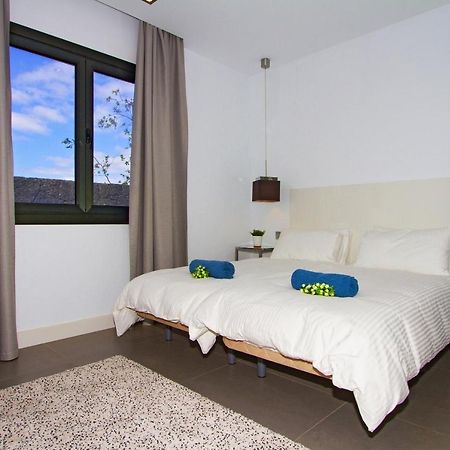 Luxury Los Mojones Villa Short Walk To Old Town Private Heated Pool Villa Los Mojones Angie Puerto Del Carmen Tías Exterior foto