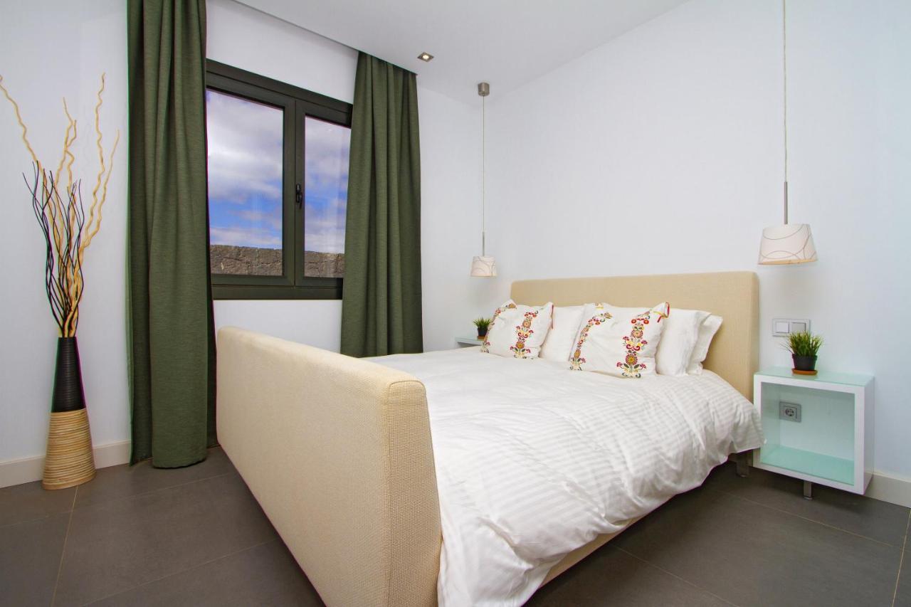 Luxury Los Mojones Villa Short Walk To Old Town Private Heated Pool Villa Los Mojones Angie Puerto Del Carmen Tías Exterior foto